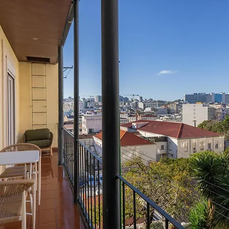 187 - Urban Hideaway - Sunny & Apartamento Lisboa