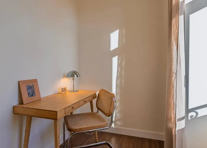 187 - Urban Hideaway - Sunny & Lisbona