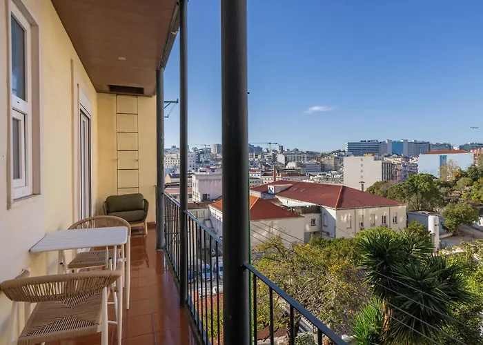 187 - Urban Hideaway - Sunny & Appartamento Lisbona